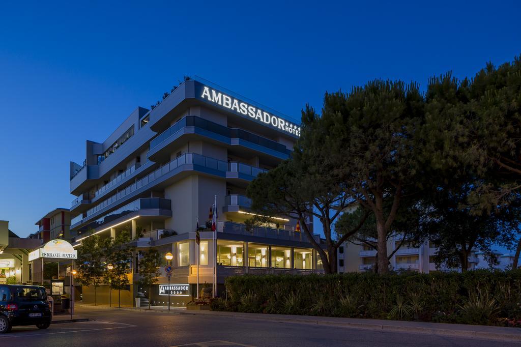 Hotel Ambassador Bibione Ngoại thất bức ảnh