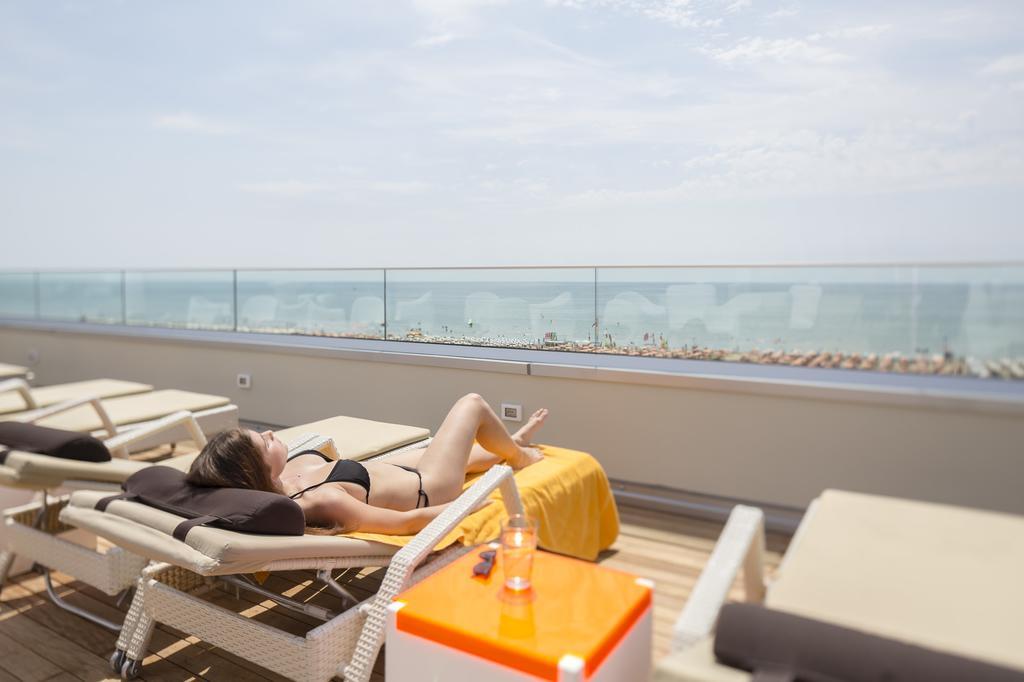 Hotel Ambassador Bibione Ngoại thất bức ảnh