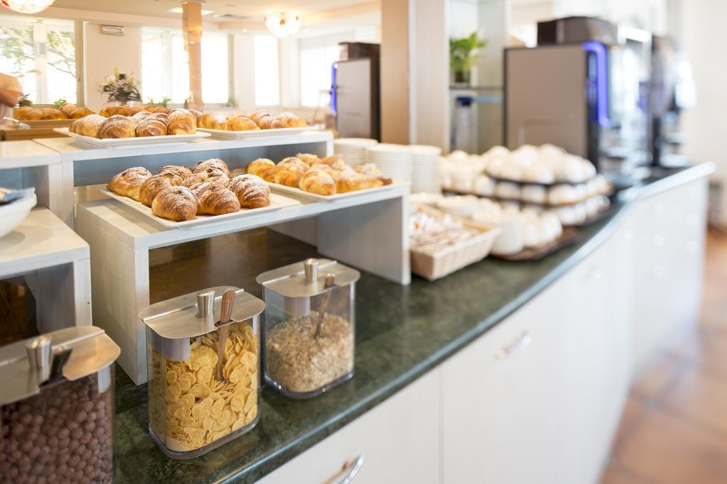 Hotel Ambassador Bibione Ngoại thất bức ảnh