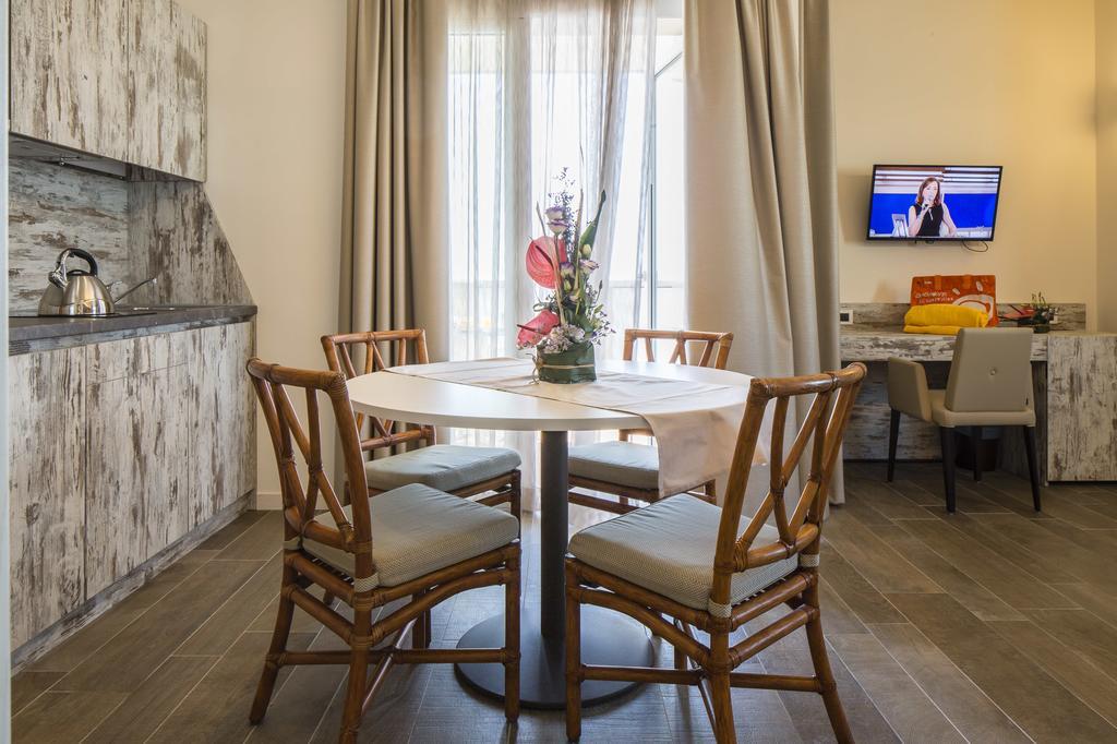 Hotel Ambassador Bibione Ngoại thất bức ảnh