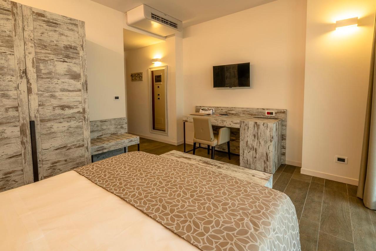 Hotel Ambassador Bibione Ngoại thất bức ảnh